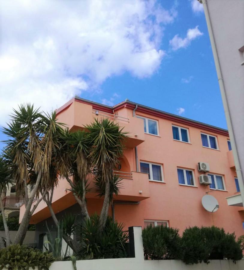Apartman Adriatic Trogir Exteriör bild