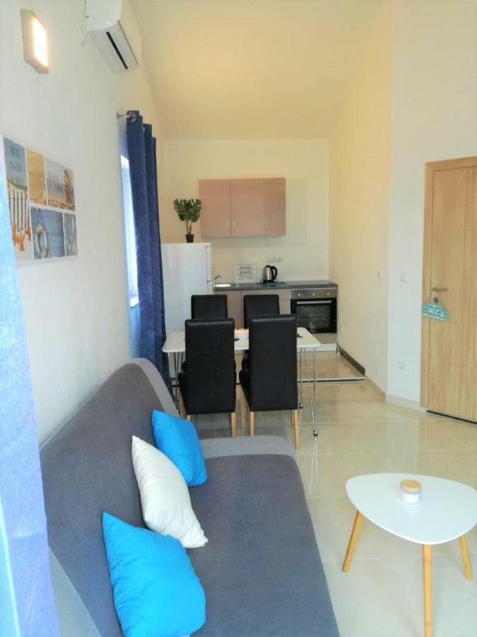 Apartman Adriatic Trogir Exteriör bild