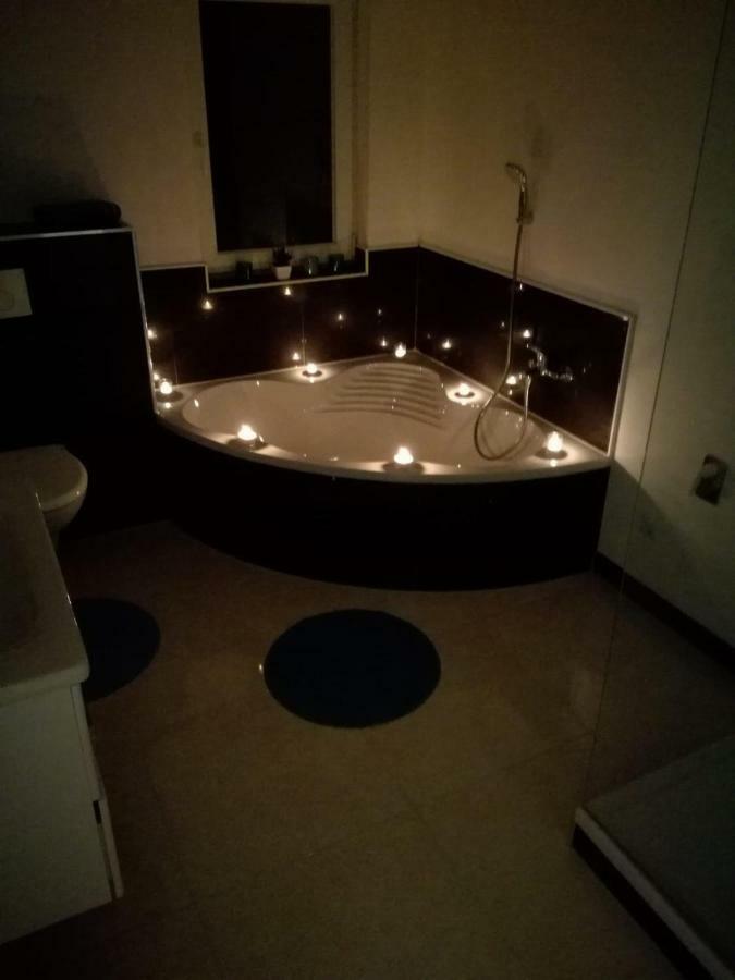 Apartman Adriatic Trogir Exteriör bild